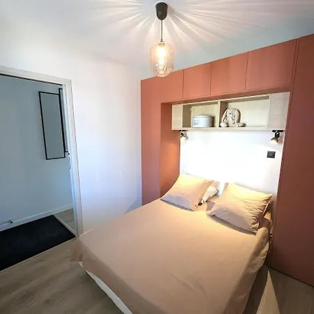 Апартаменты Rdc Renove 3 Pers, Terrasse Et Piscines D17 *