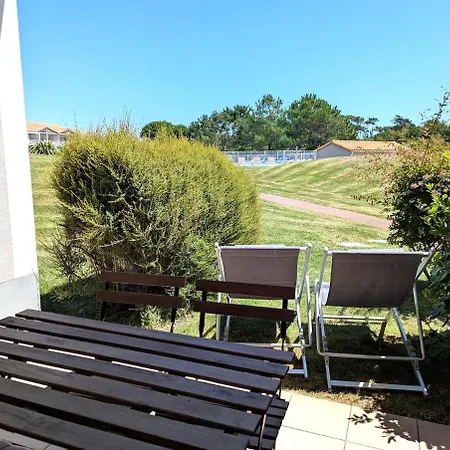 Rdc Renove 3 Pers, Terrasse Et Piscines D17 Appartement *