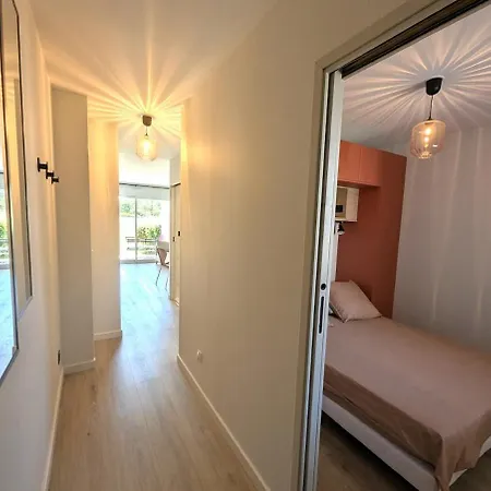 Appartement Rdc Renove 3 Pers, Terrasse Et Piscines D17