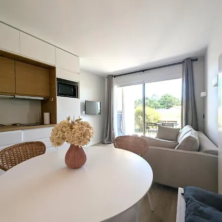 Rdc Renove 3 Pers, Terrasse Et Piscines D17 Appartement *